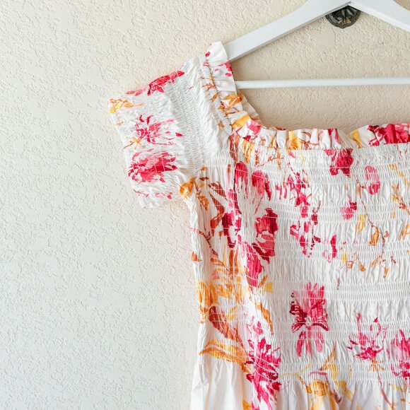 H&M Cream Floral Dress Size Medium Smocked Off-Shoulder Short Sleeve Midi - Picture 6 of 8